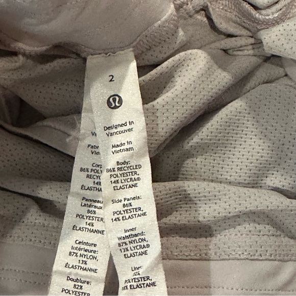 Lululemon Hotty Hot High-Rise Short Special Edition Paint Glide Warp Size 2 - Picture 12 of 13